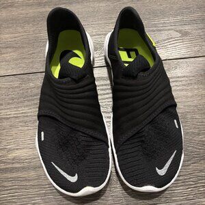 Womens Nike Free RN Flyknit 3.0 Black Slip On‎ Running Shoes